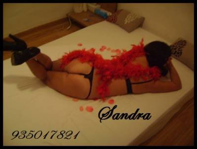 SANDRA  !! GUAPA , TODOS LOS SERVICIOS, APASIONADA !!