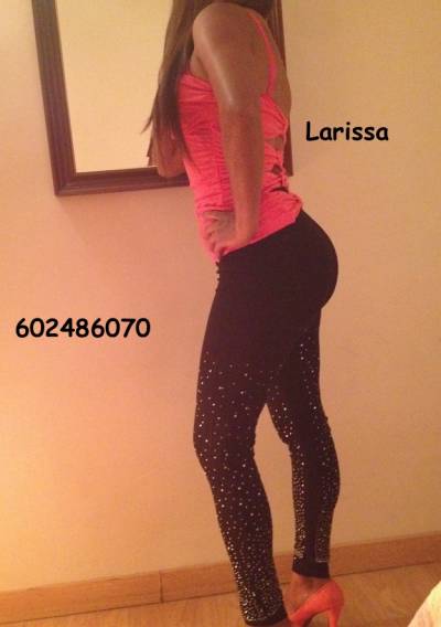 GUAPA JOVENCITA LARISSA RECIEN INICIADA DESDE 30 EUROS FOTOS