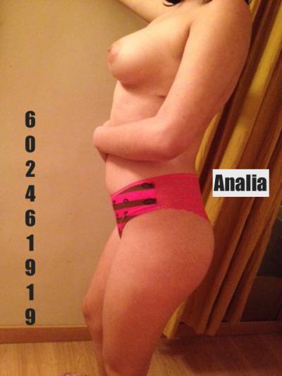 ANALIA JOVENCITA 18 AÑITOS TAMBIEN DESPLAZAMIENTOS 80 HORA