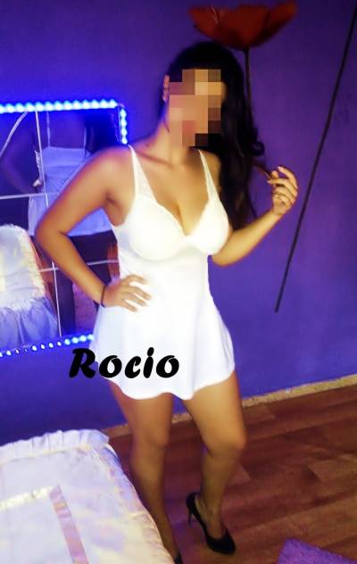 3 AMIGAS CARIÑOSAS HASTA LAS 22H EN C/ROSSELLO – MARINA CON