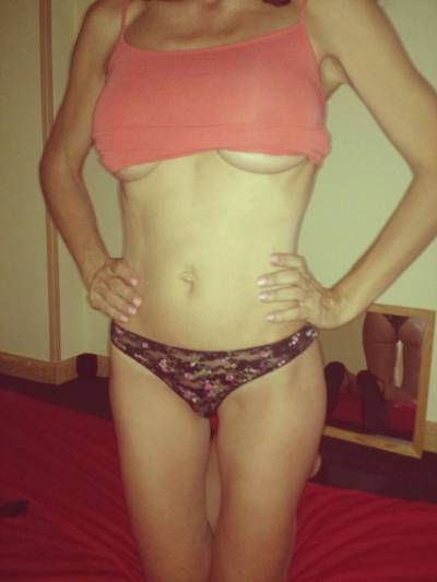 CHICA ESPAÑOLA, SUPER ATRACTIVA, CARIÑOSA 608153654