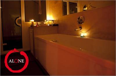 ALONE TANTRIC MASSAGE & SPA