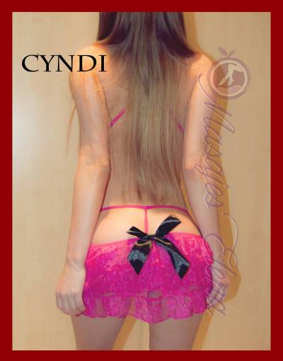 ARDIENTES Y SENSUALES SON MIS MASAJES PRUEBAME CYNDI