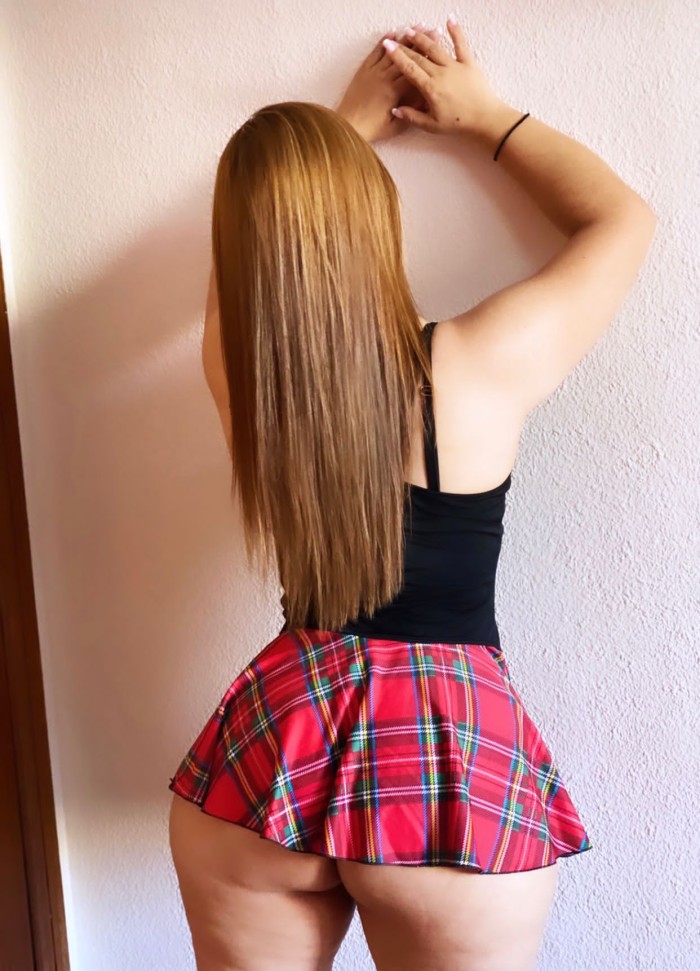 HERMOSA COLOMBIANA SENSUAL VEN A DISFRUTAR