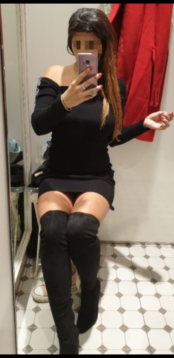 MIA SEDUCTORA, FIESTERA Y CACHONDA