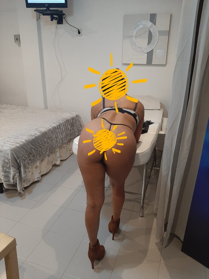 Escort  independiente  mulata  erotica  salida  a