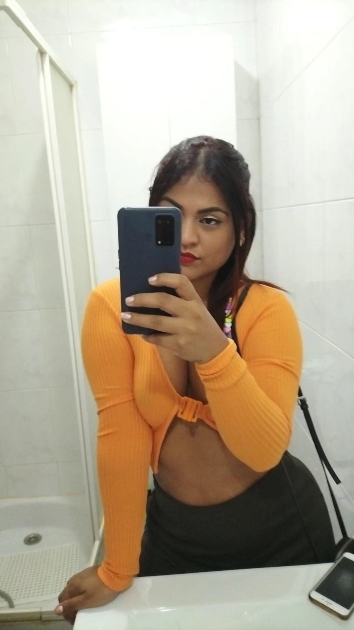 linda colombiana