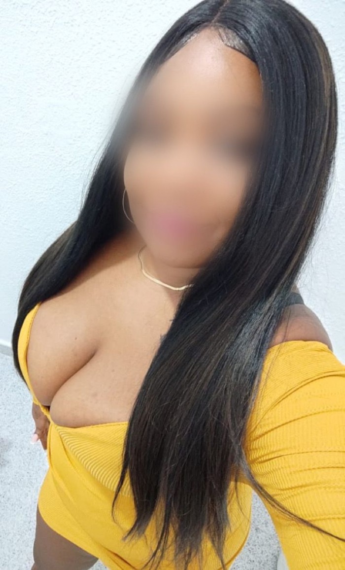 chica caliente con ganas de follar