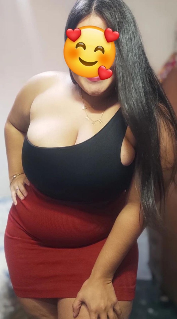 Hermosa gordita sexy