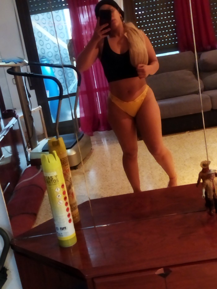 Escort y masajista 20 años Sabadell Sud cuerpazo