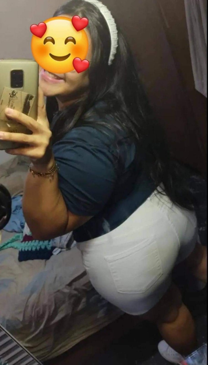 Sexy gordita con ganas de sexo