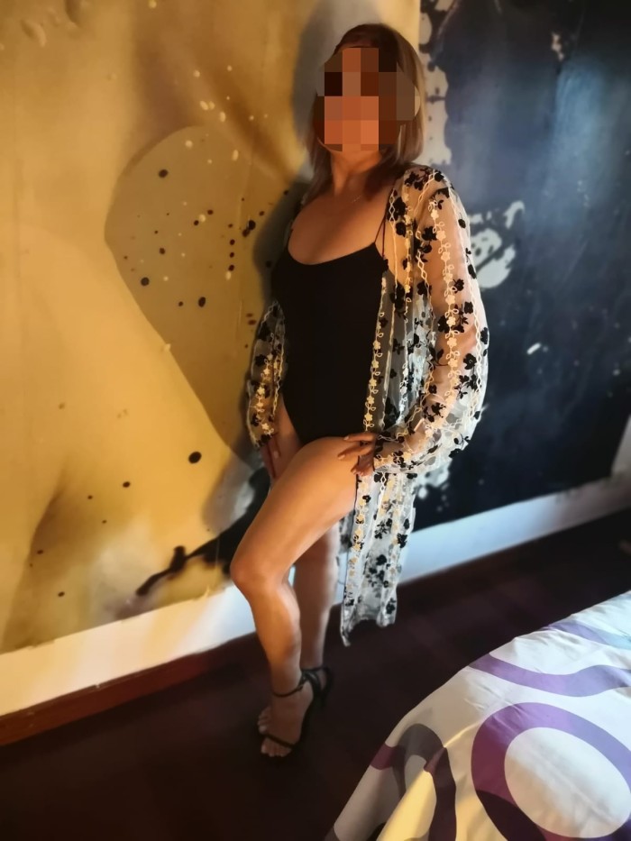 MANUELA EROTICA Y SENSUAL COLOMBIANA…