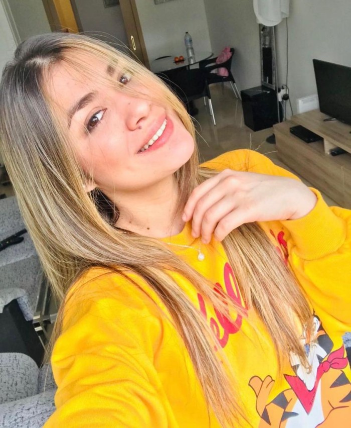 CAMILA RUBIA SALIDAS A DOMICILIO!