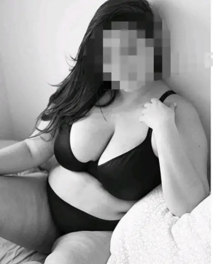 HERMOSA GORDITA NINFÓMANA, CON GANAS DE DISFRUTAR