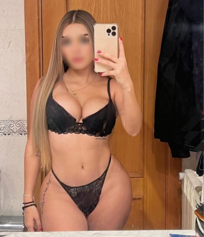 TEEN PRECIOSA Y DIVERTIDA CON GANAS DE SEXO