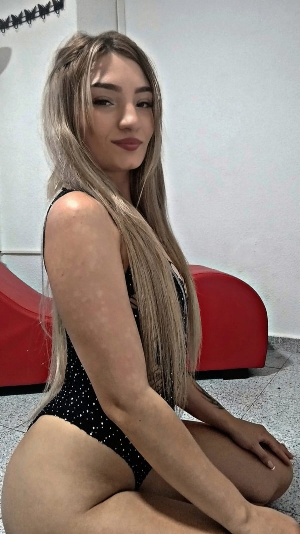 ESCORT LATINA MUY DULCE Y MORBOSA DISPONIBLE 24H