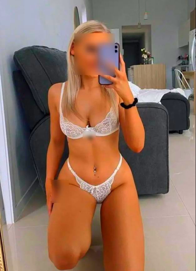 RUBIA SEXI CARIÑOSA CRISTIANOS PARTICULAR