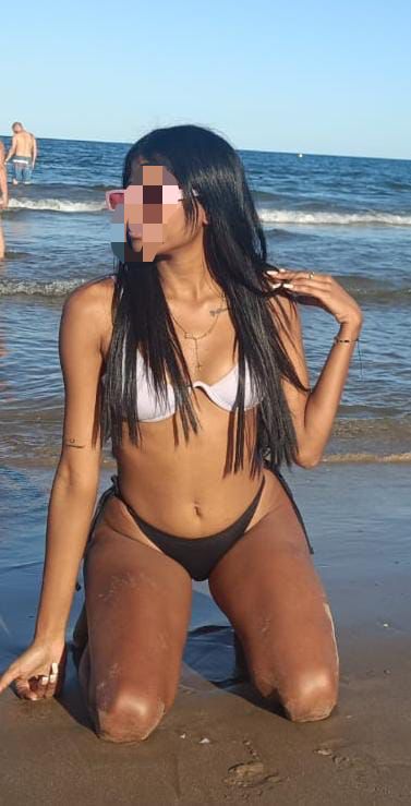 KIARA JOVENCITA DE 19 AÑOS