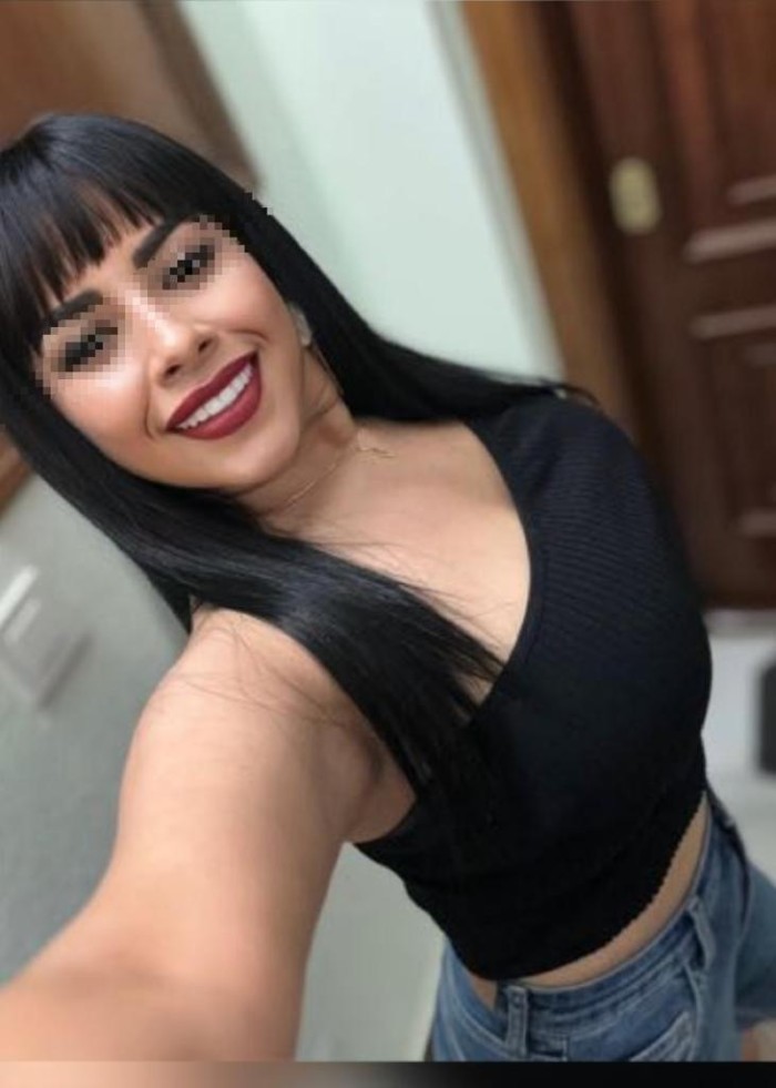 guapísima escort colombiana en Bilbao