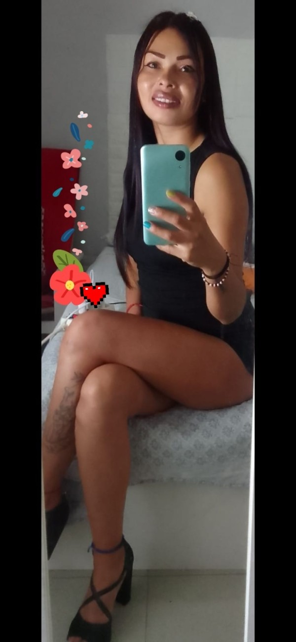 amores jovensita colombiana discreta y educada