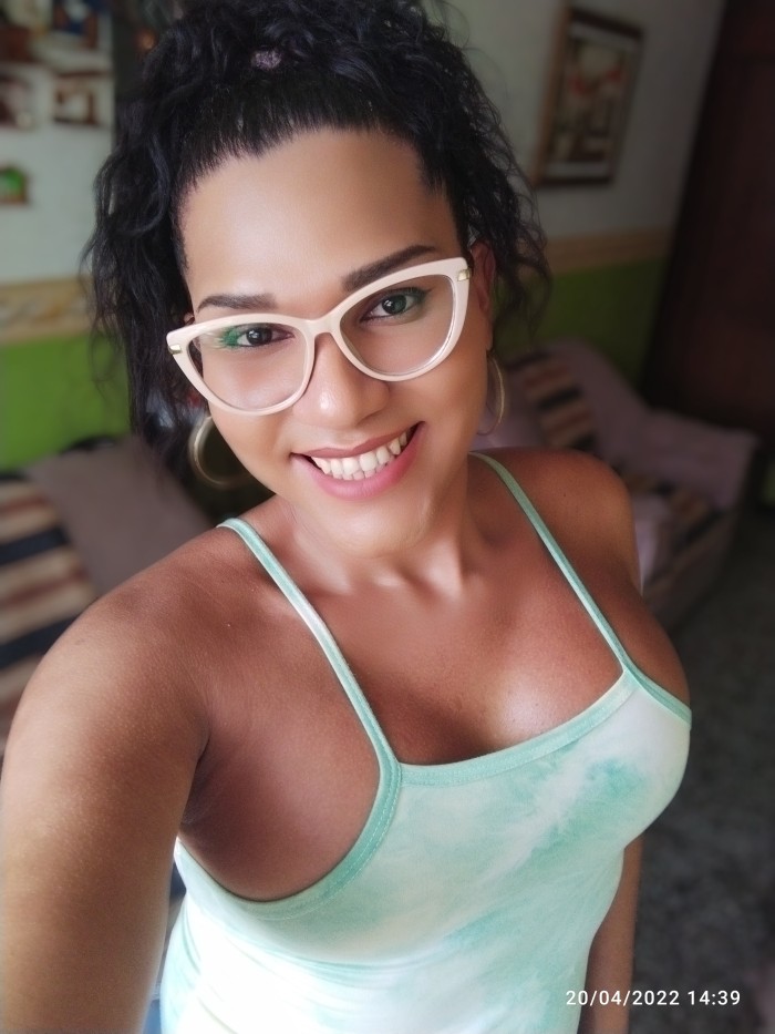 Diosa latina trans fogosa disponible en BCN