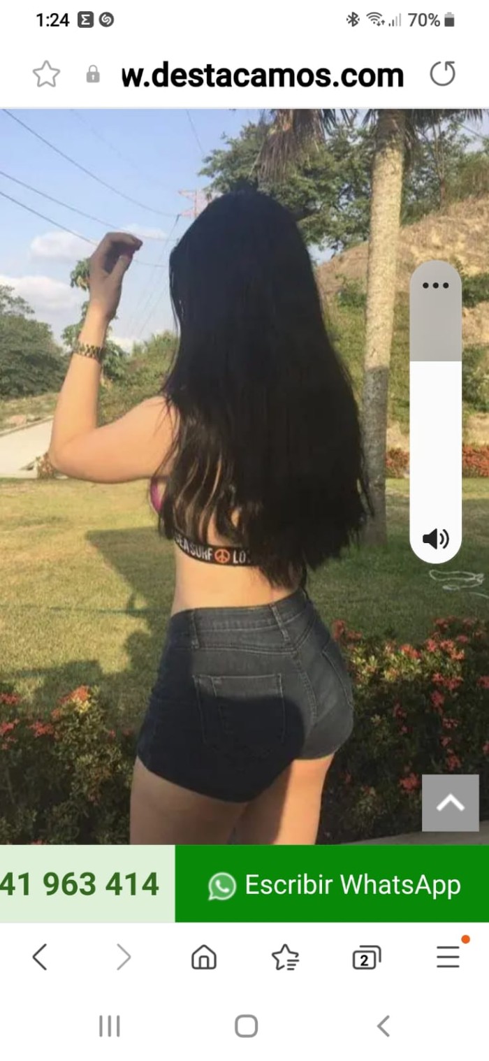 MUJER ENCANTADORA SEXY