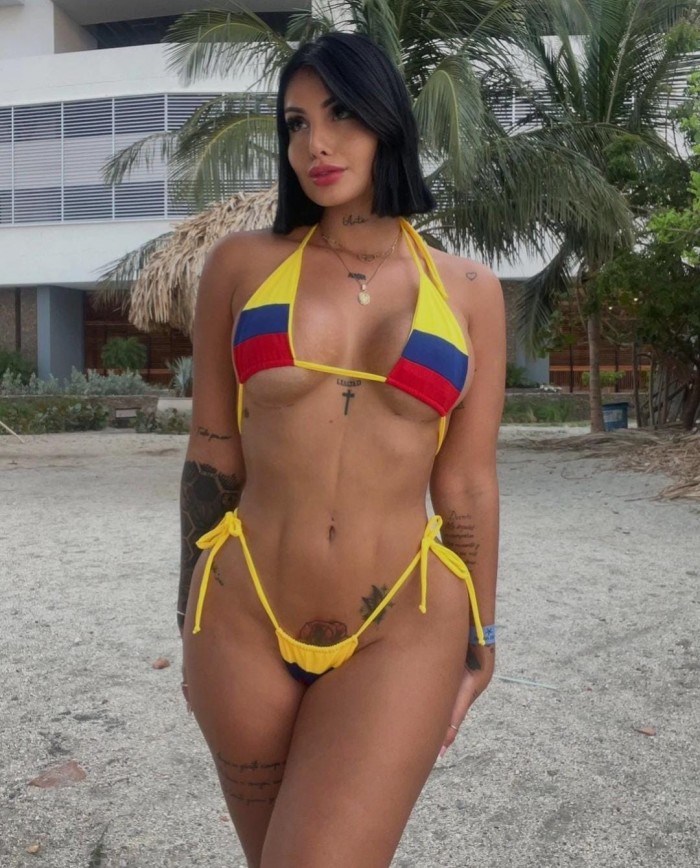 hola amor soy esteisy rica colombiana