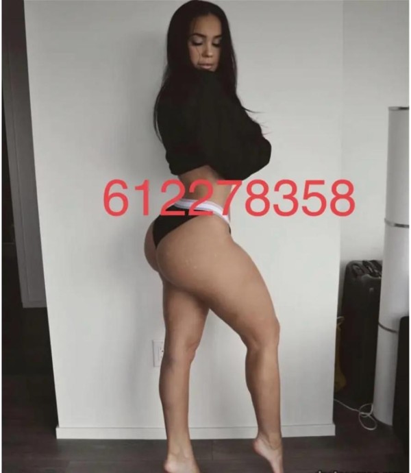 HERMOSA MASAJISTA PROFESIONAL MORENAZA VENEZOLANA