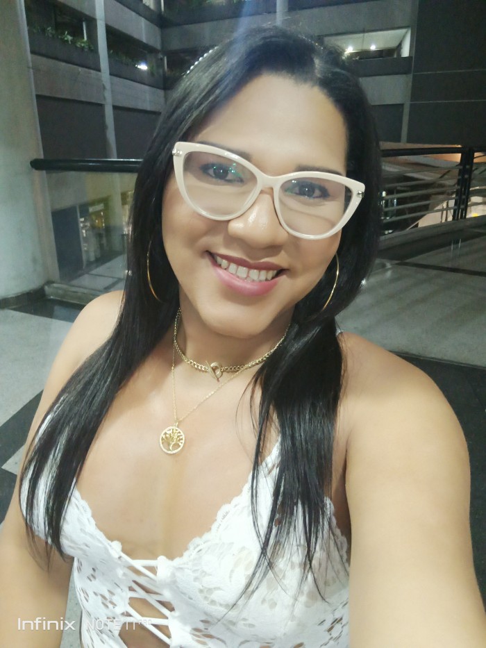 Trans latina caliente y morbosa en BCN disponible