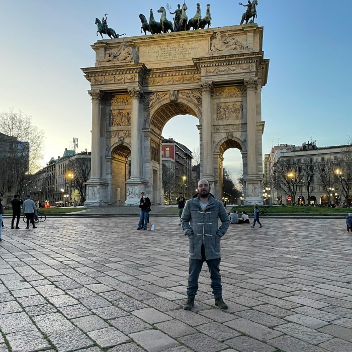 Chico nuevo en la ciudad gallego