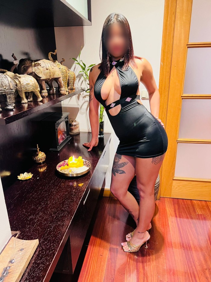 LUNA LATINA JOVEN SENSUAL TE DIVERTIRAS AL MAXIMO