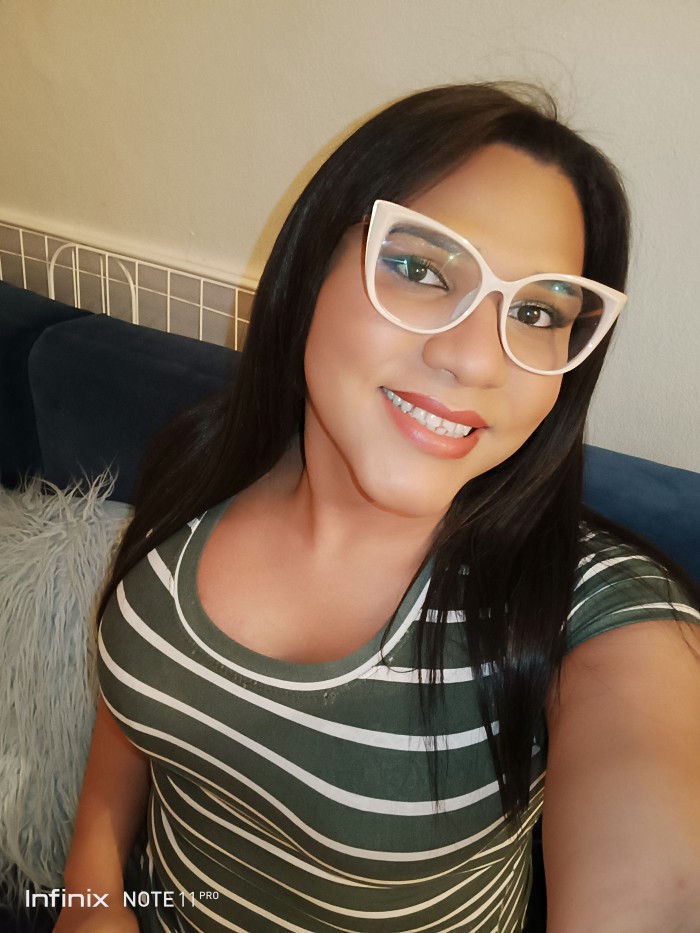 Latina trans fogosa morbo disponible en BCN