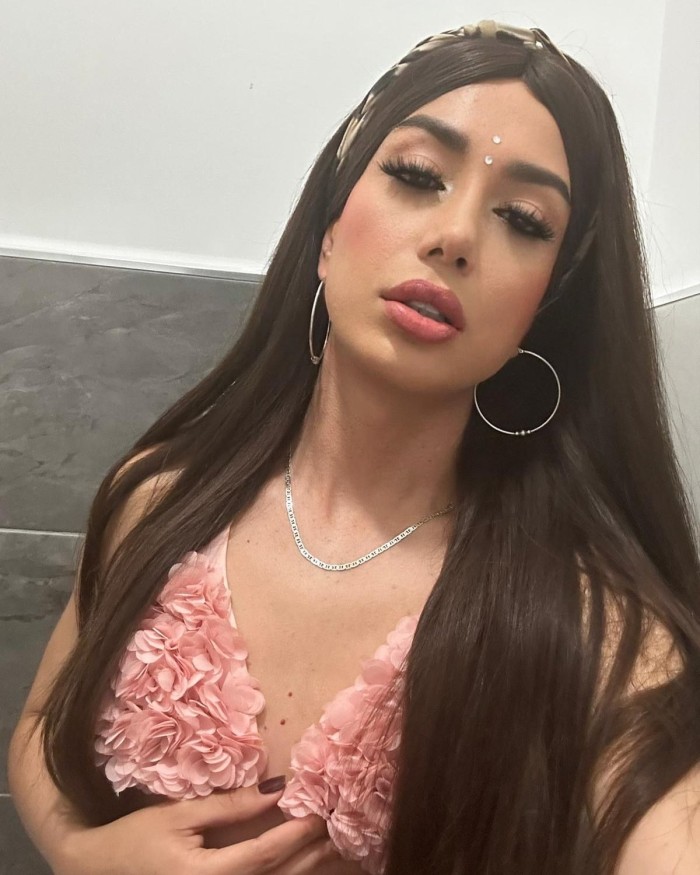 PAULINA MUÑECA REAL TRANS