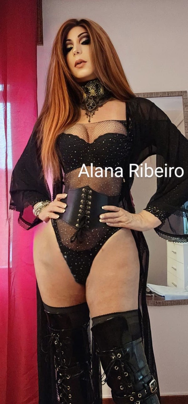 ALANA RIBEIRO TRANS TOP CON. UN GRAN JUGUETE