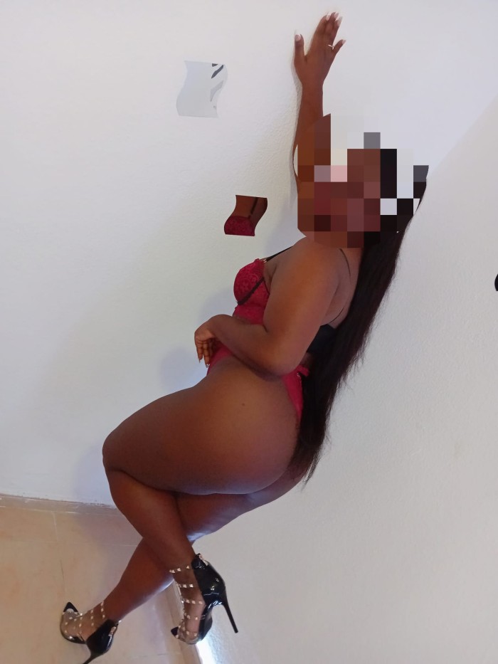 DELICIOSA COLOMBIANA CON GANAS DE MORBO PARLA 24H