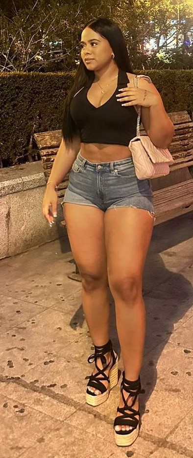 Jovencita bien mojadita