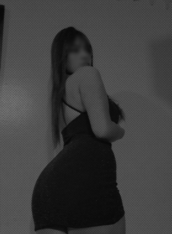 Jovencita 24 hs disponible SALOU cariñosa