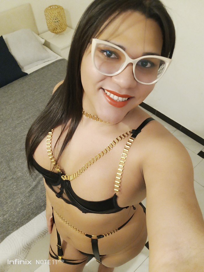 Divina trans latina diosa fogosa en BCN disponible