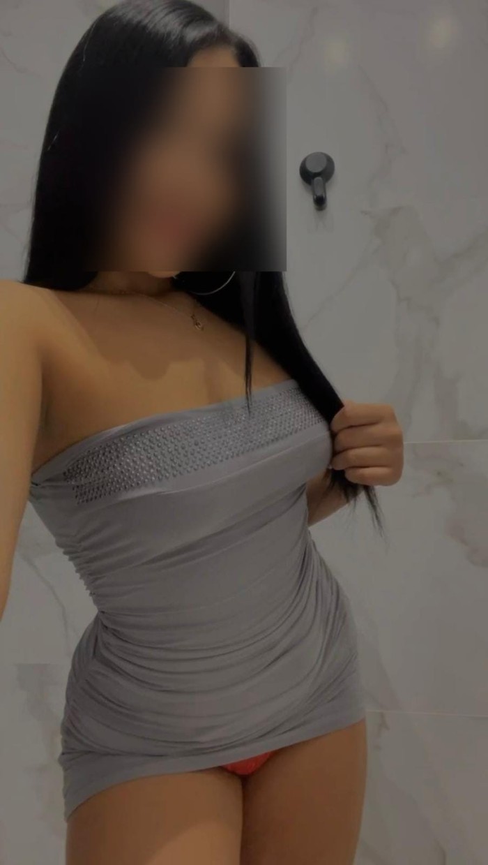 JOVENCITA MANEJABLE Y CALIENTE 18