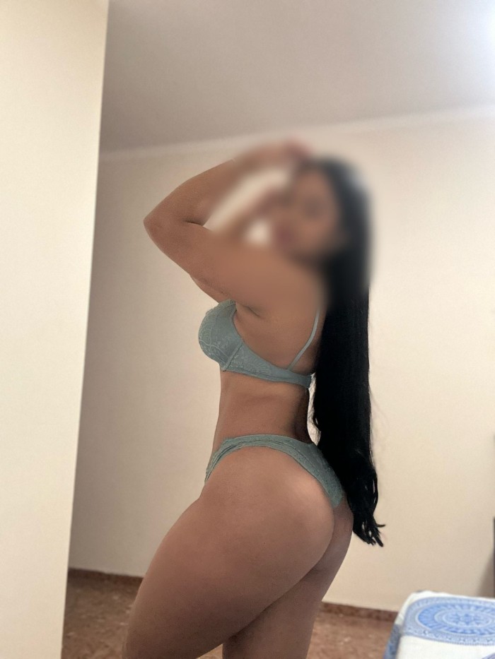 CHICA DE LUJO COLOMBIANA PARA EXIGENTES