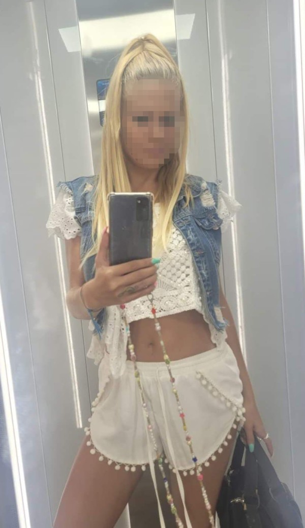 RUBIA ESPAÑOLA SENSUAL Y MUY DULCE Y COMPLACIENTE