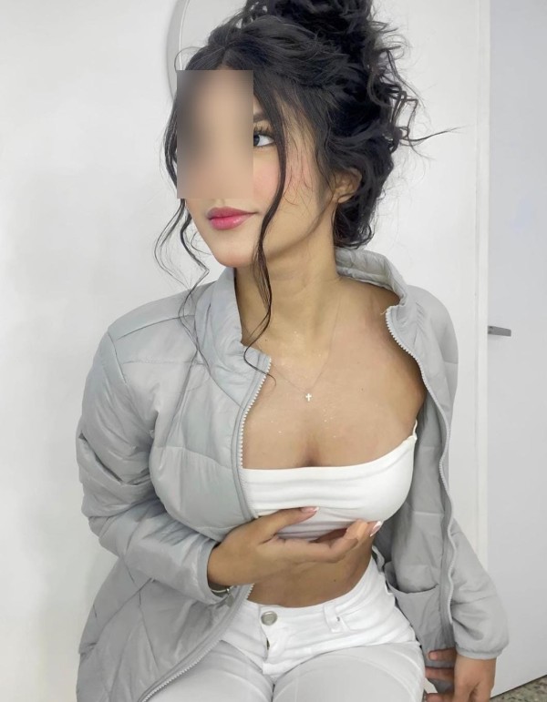 LATINA CARIÑOSA TRATO DE NOVIO 50€2× TAMBIEN DOY MASAJES