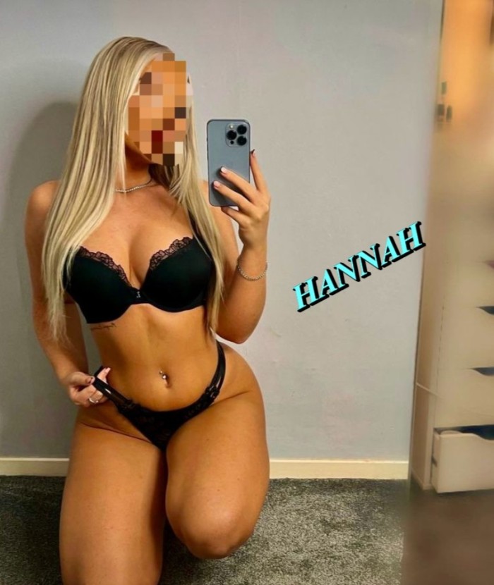 UNA RUBIA CON UN CUERPO ESPECTACULAR  Y UN FISICO QUE ENAMORA WATSAPP 24HR