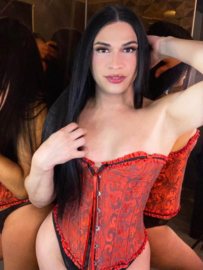 venezolana XXL femenina, – fiestera 24h