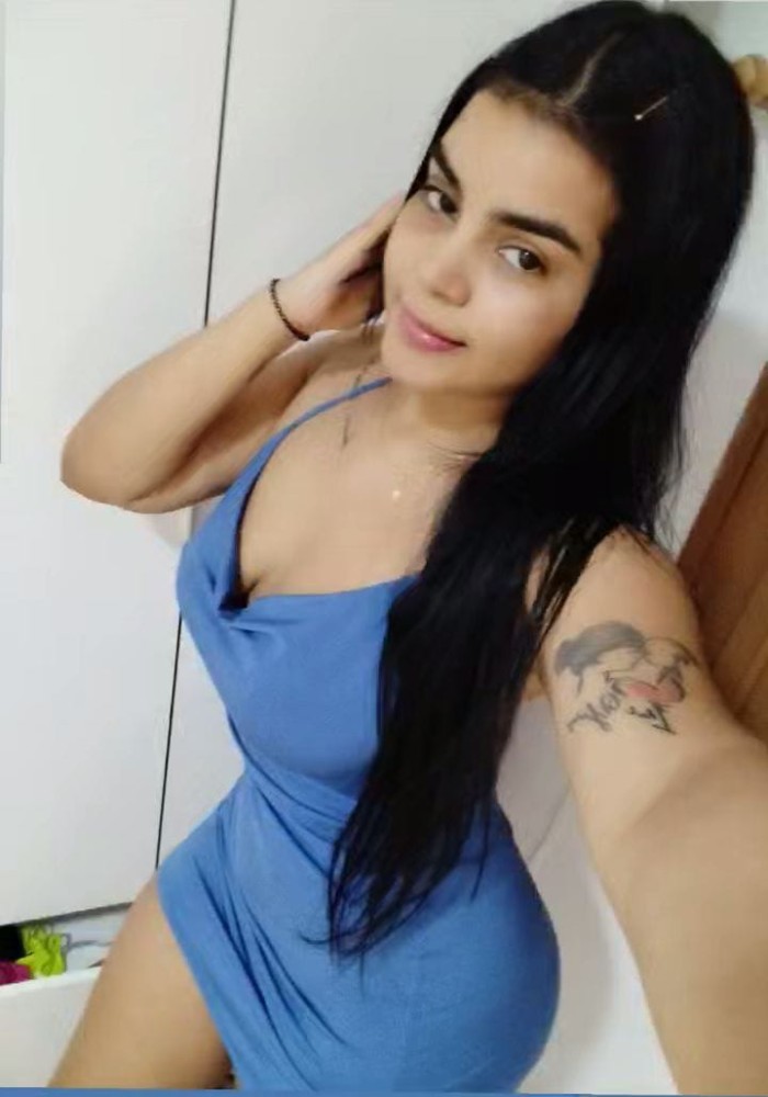 IMPLICADA Y ARDIENTE ESCORT