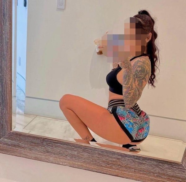 Española Mamada  desde 20€ también realizo anal