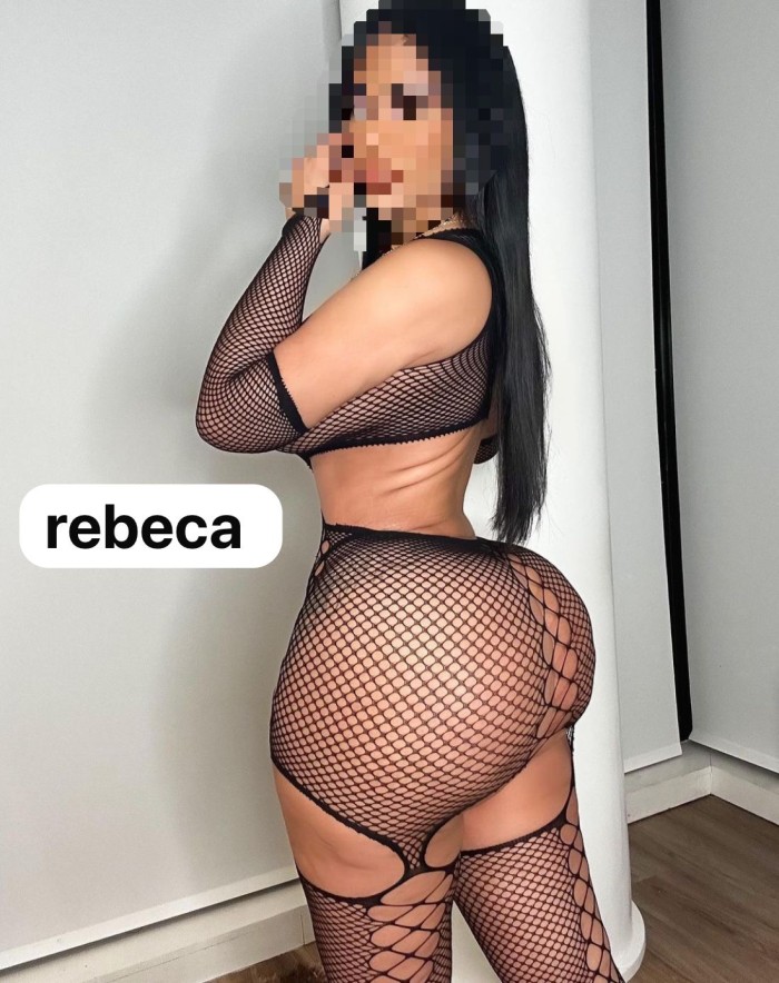 Rebeca latina voluptuosa Salidas 24h