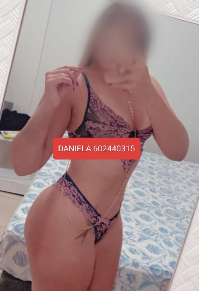 BOMBOMCITO COLOMBIANO TU CHICA SEXY DISPUESTA A TO