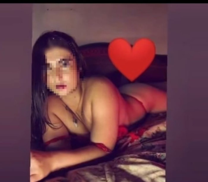 Escort atrevida, sensual y muy caliente