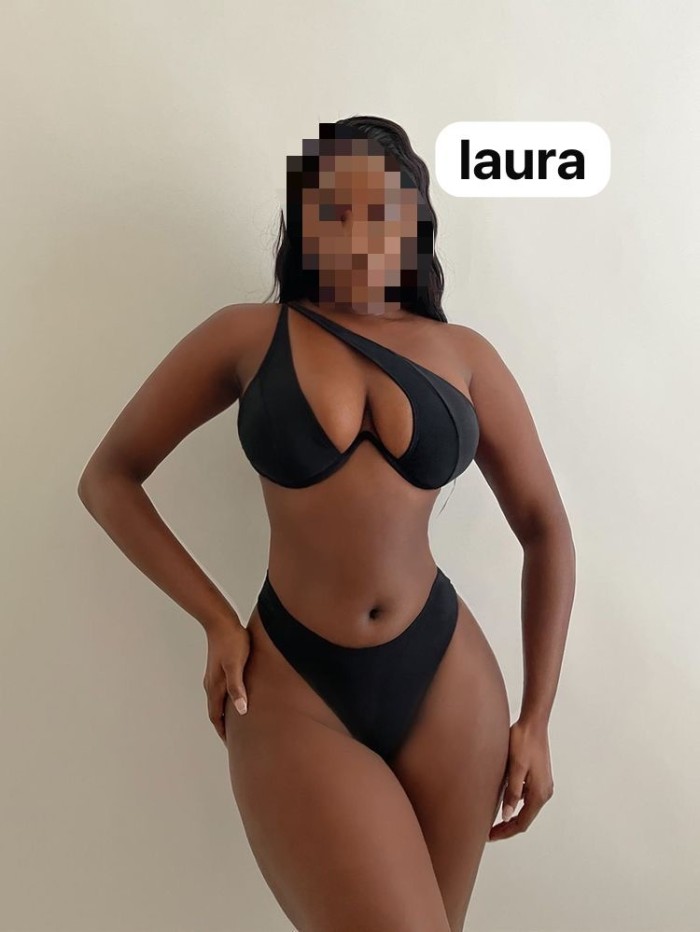 Laura me gusta que me den duro